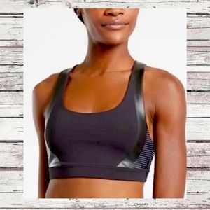 ALLYSON FELIX + ATHLETA ULTIMATE LEGEND BRA A-C BLACK